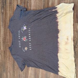 Woman's size 0 torrid tshirts